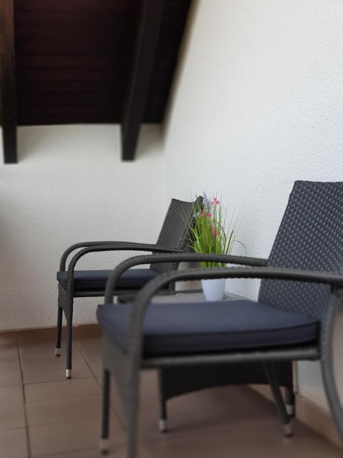 Casa Blanca Apartment Niestetal Ngoại thất bức ảnh